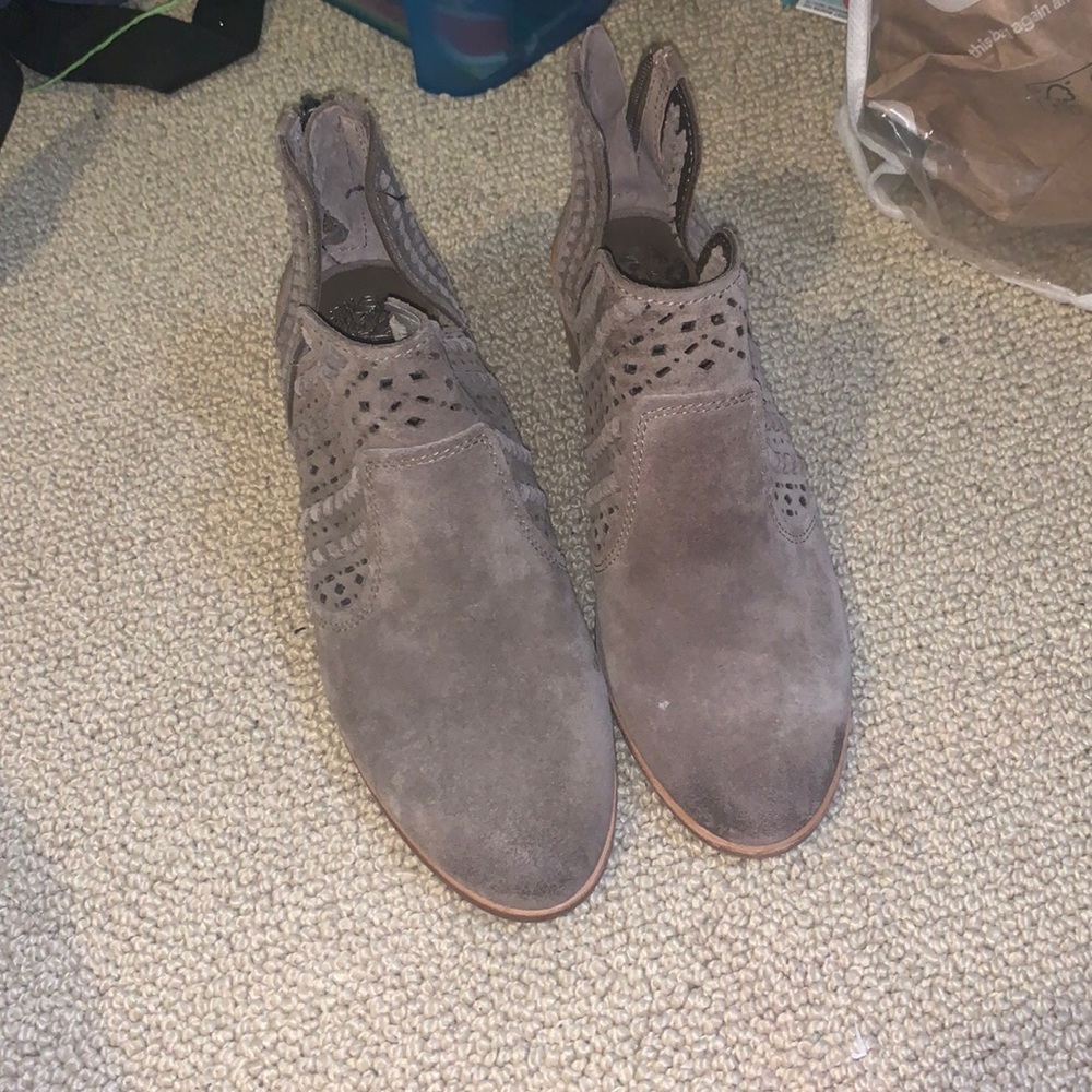 Vince Camuto Booties | NWT